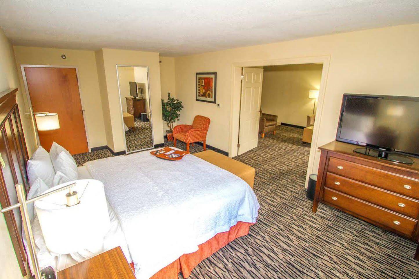 Hampton Inn Ейкен Екстер'єр фото